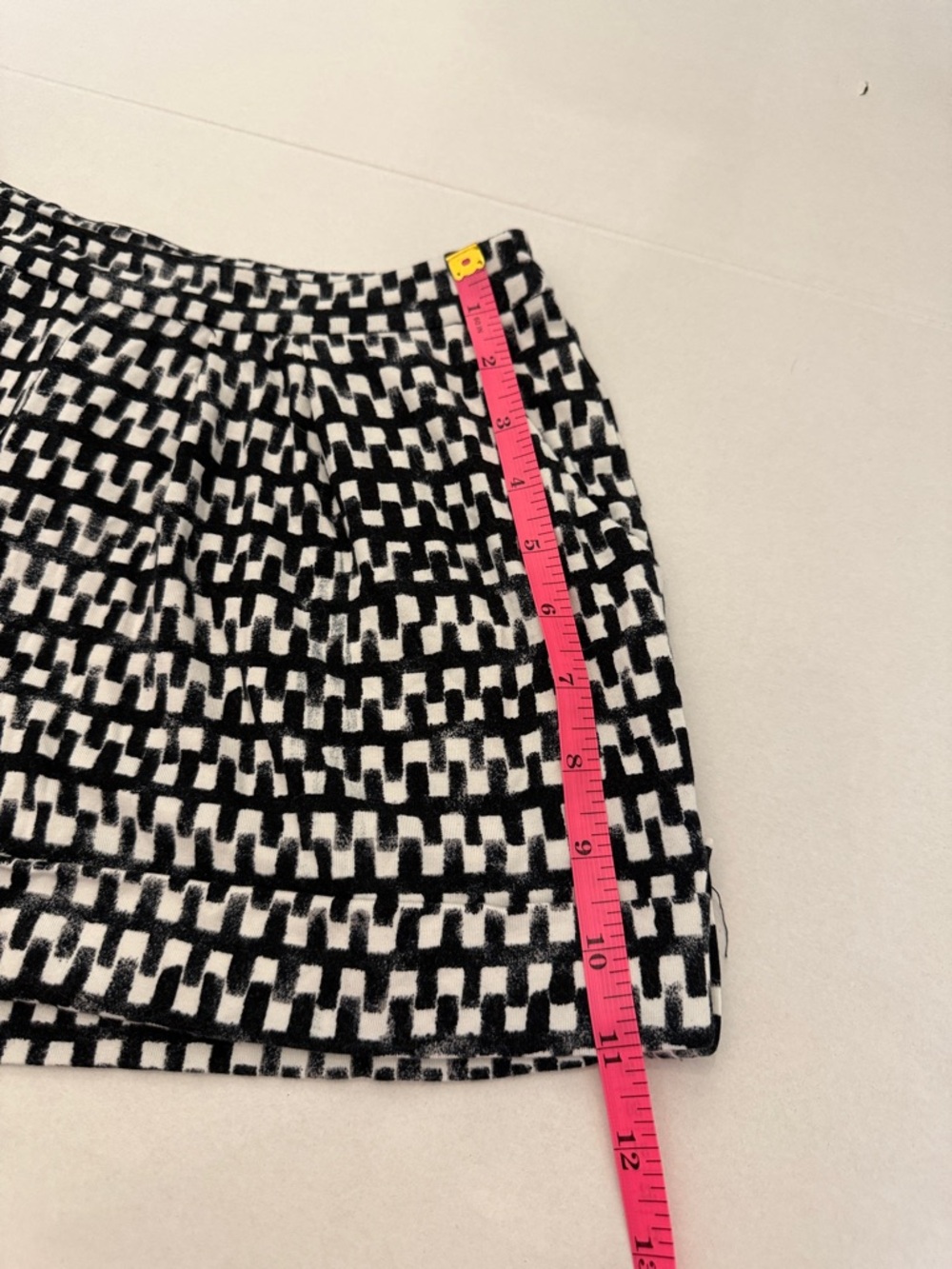 Tart Black and White  Woven-Pattern Shorts - Picture 4 of 9